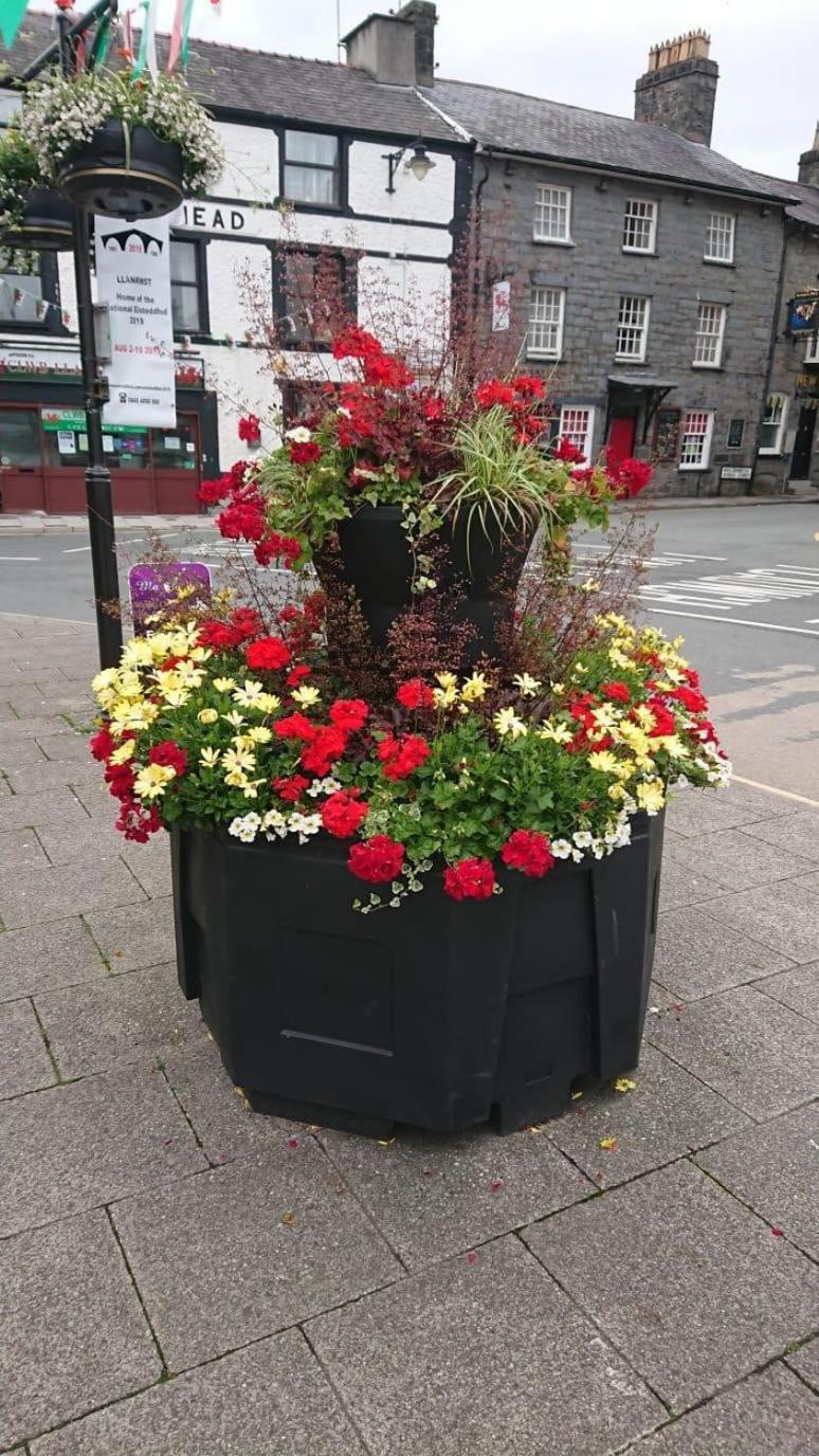 Hand Apartment, Llanrwst, Conwy, Snowdonia المظهر الخارجي الصورة